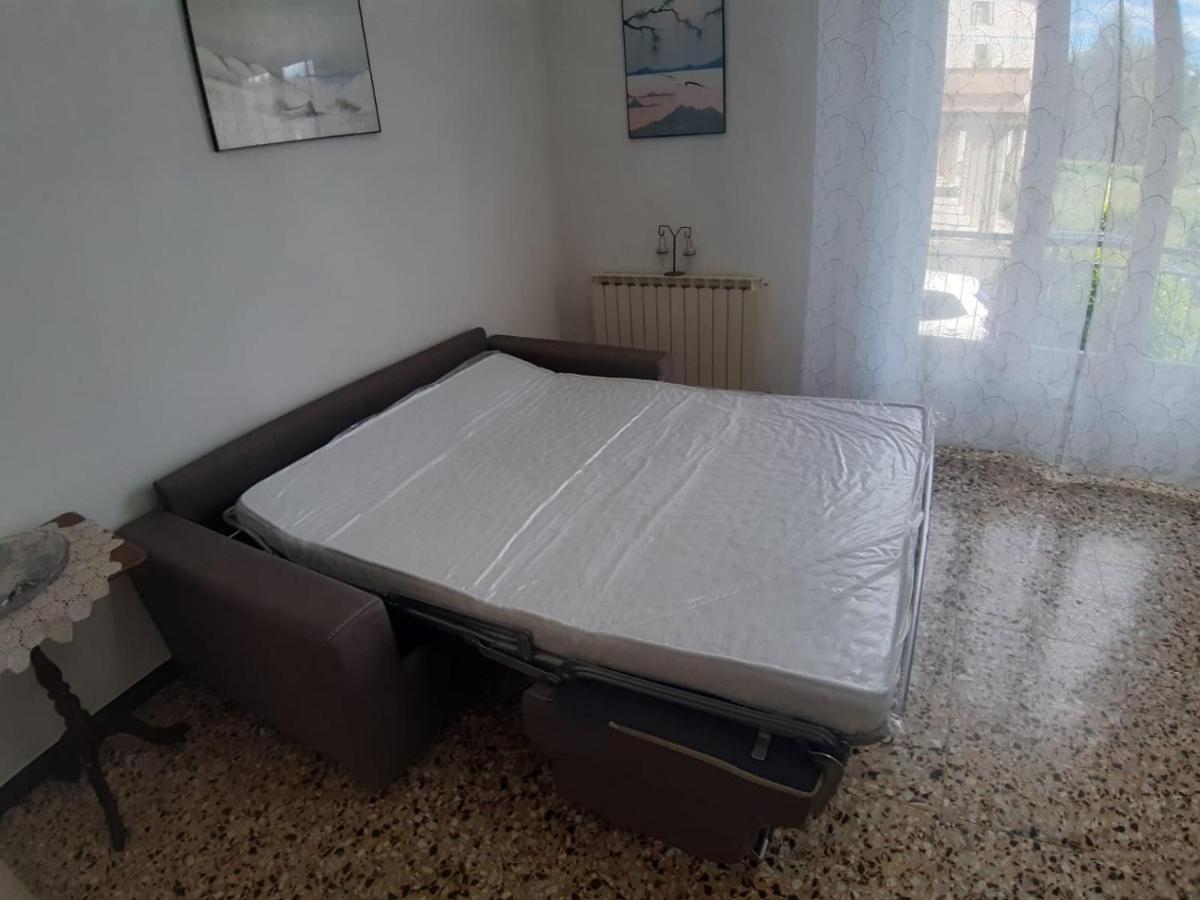 Appartamento Centrale Fino A 8 Posti Letto Pontremoli Luaran gambar