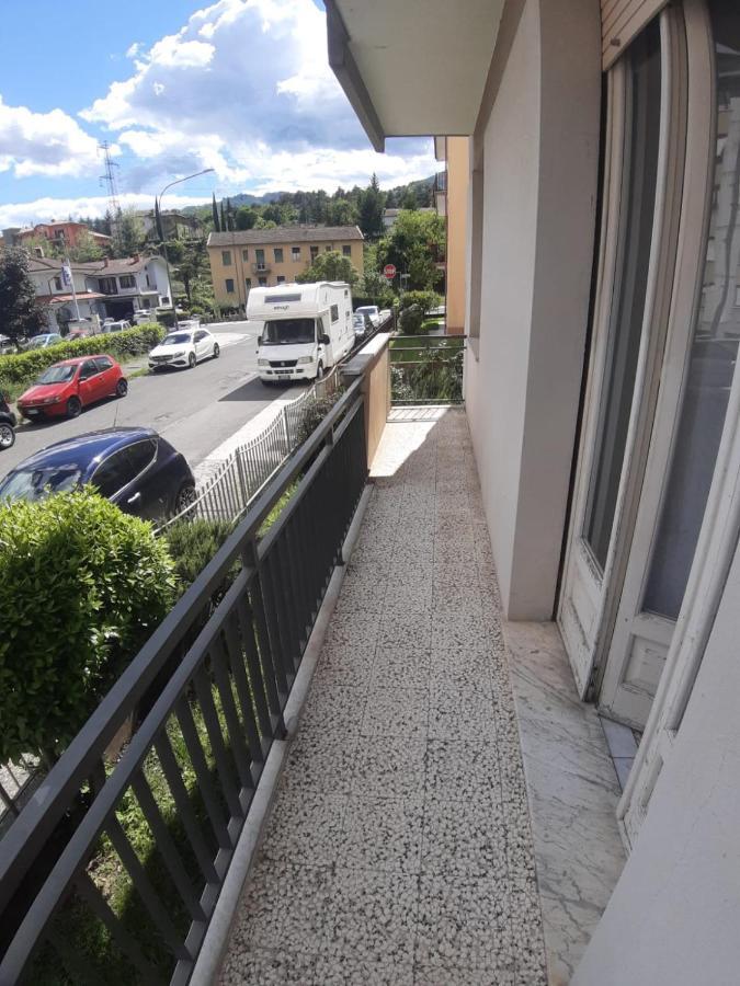 Appartamento Centrale Fino A 8 Posti Letto Pontremoli Luaran gambar