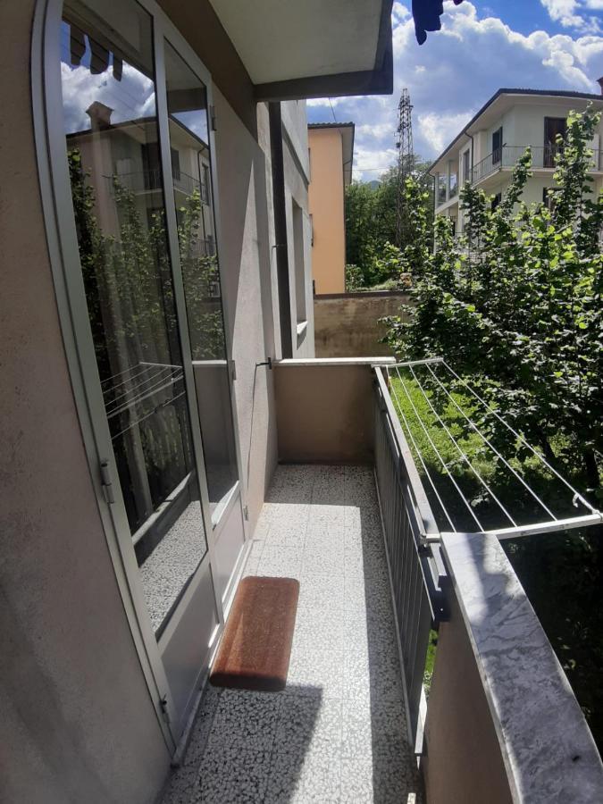 Appartamento Centrale Fino A 8 Posti Letto Pontremoli Luaran gambar